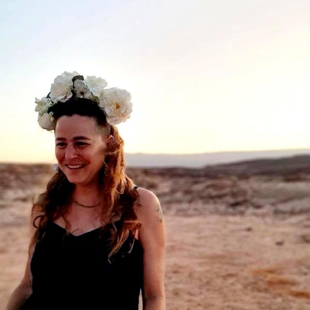 Galya in the desert